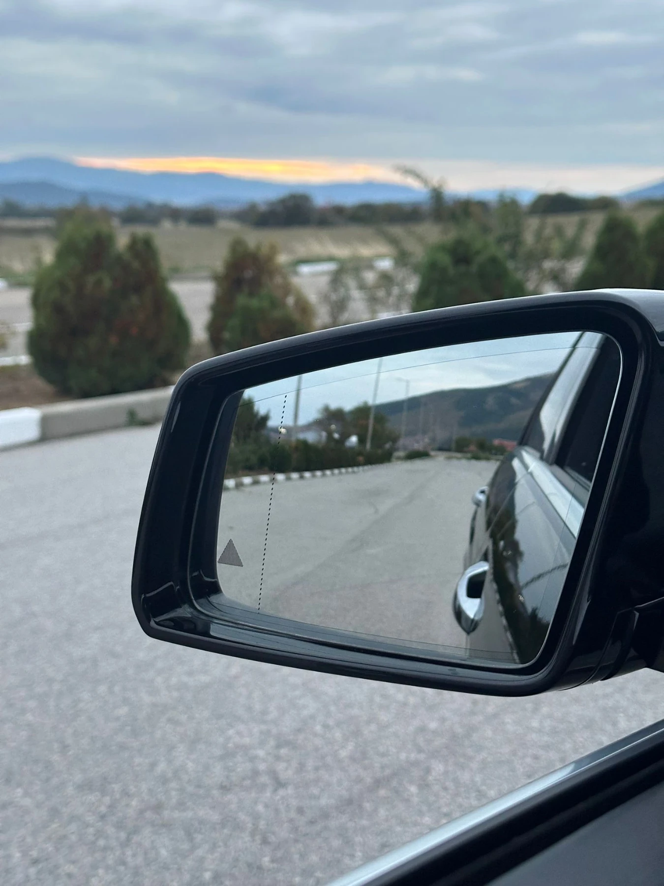 Mercedes-Benz E 63 AMG | Mobile.bg   11