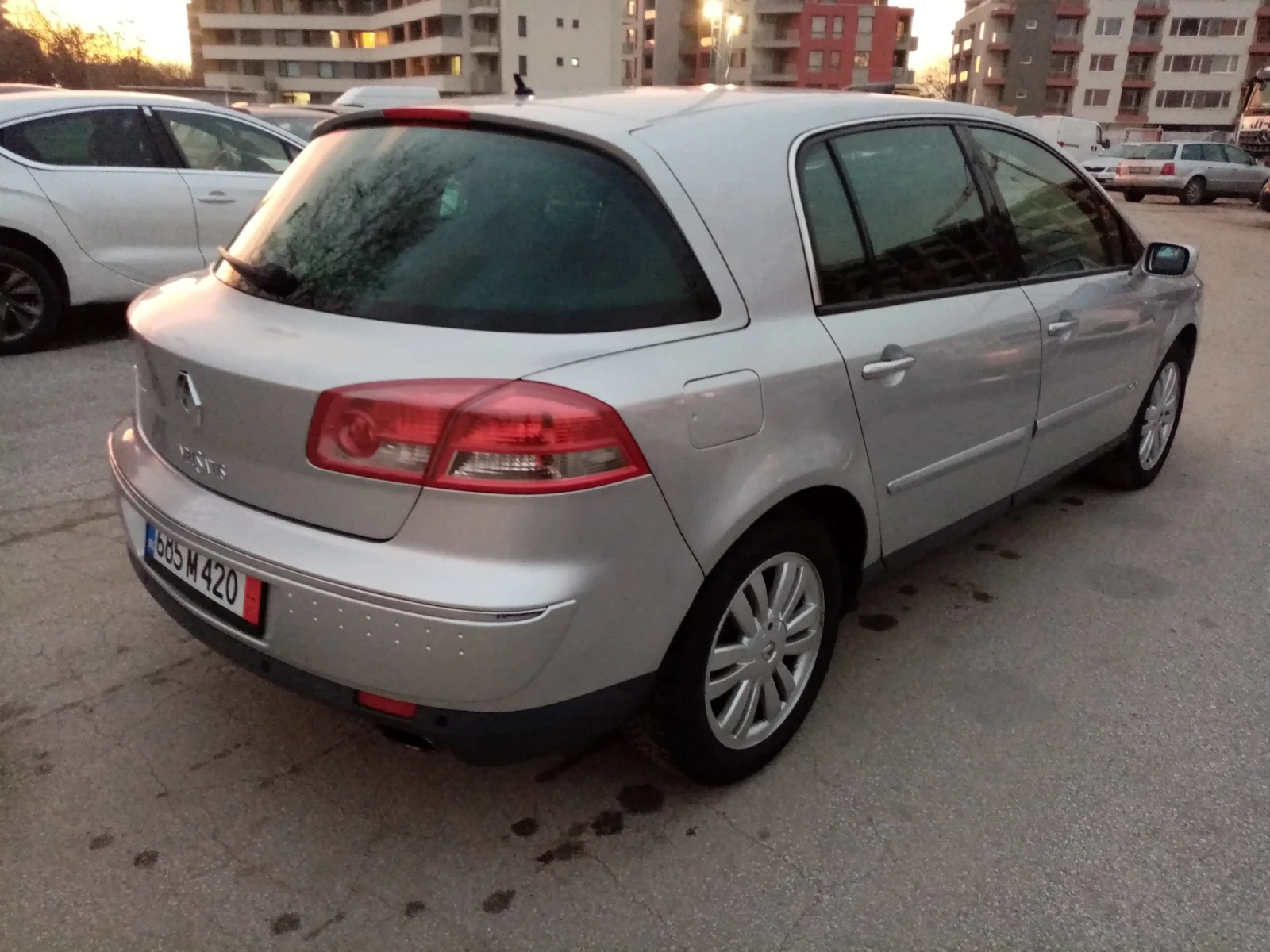 Renault Vel satis 3.0 Dci Automatic - изображение 6