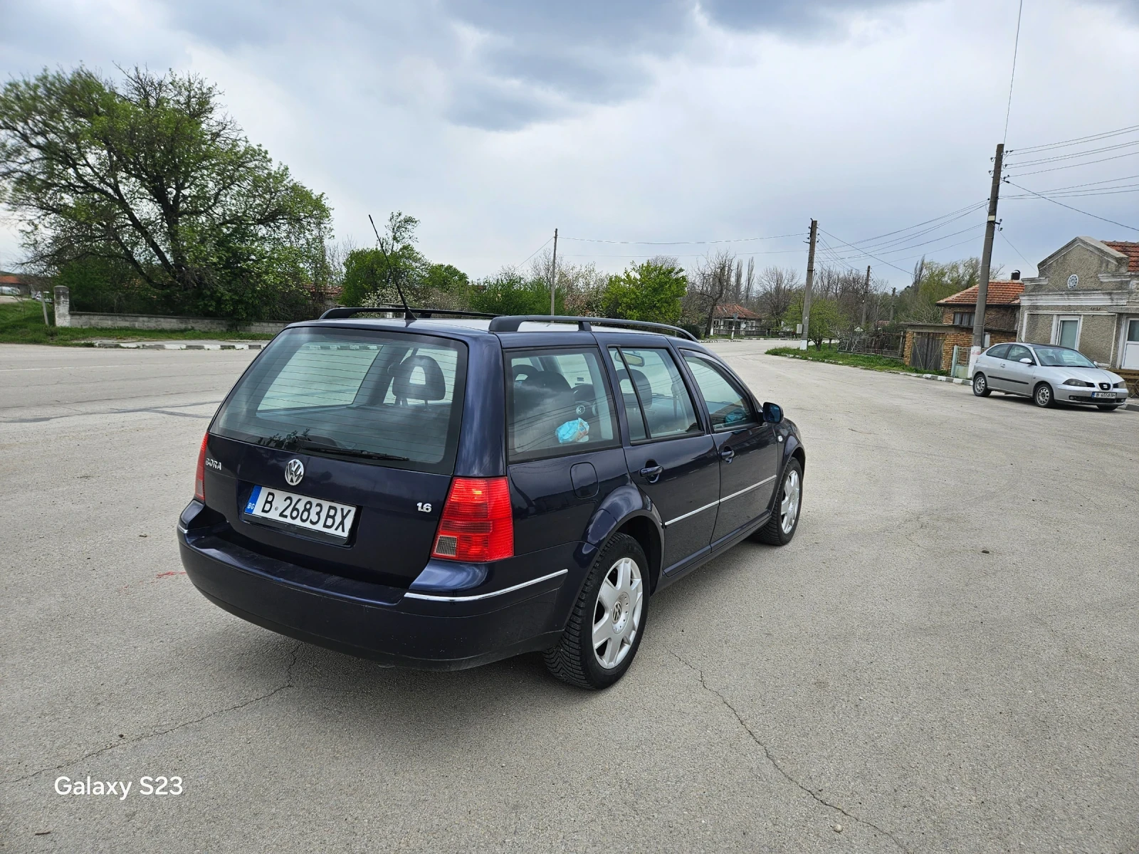 VW Bora Combi 1.6 16V 105к.с. - изображение 3
