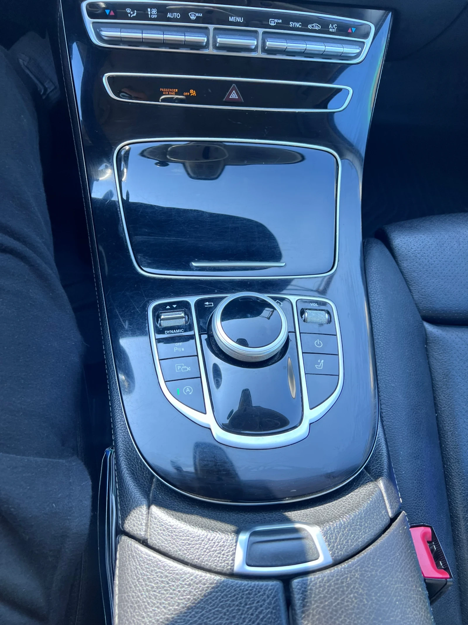 Mercedes-Benz E 200  - изображение 3