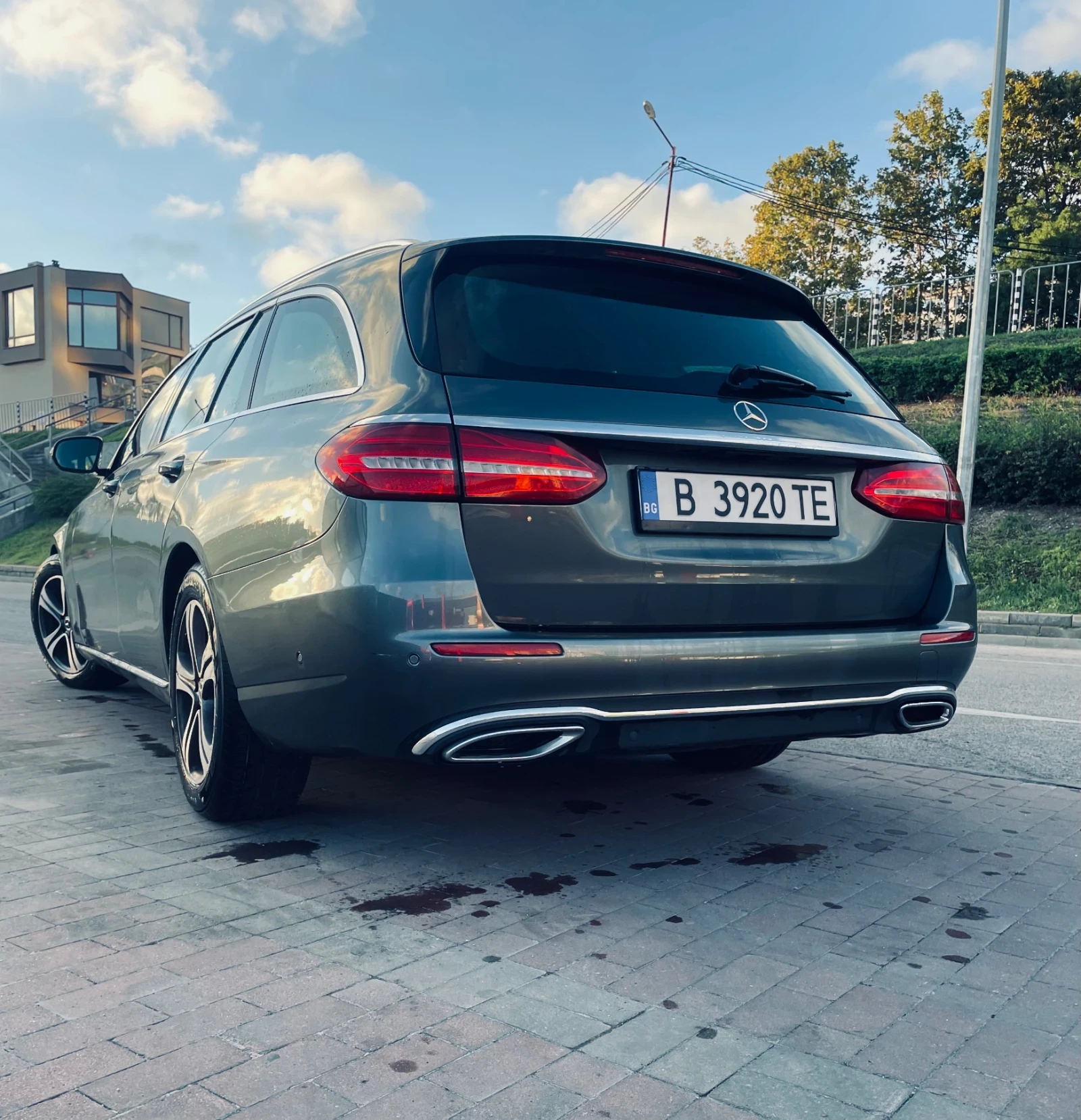 Mercedes-Benz E 200 | Mobile.bg   11