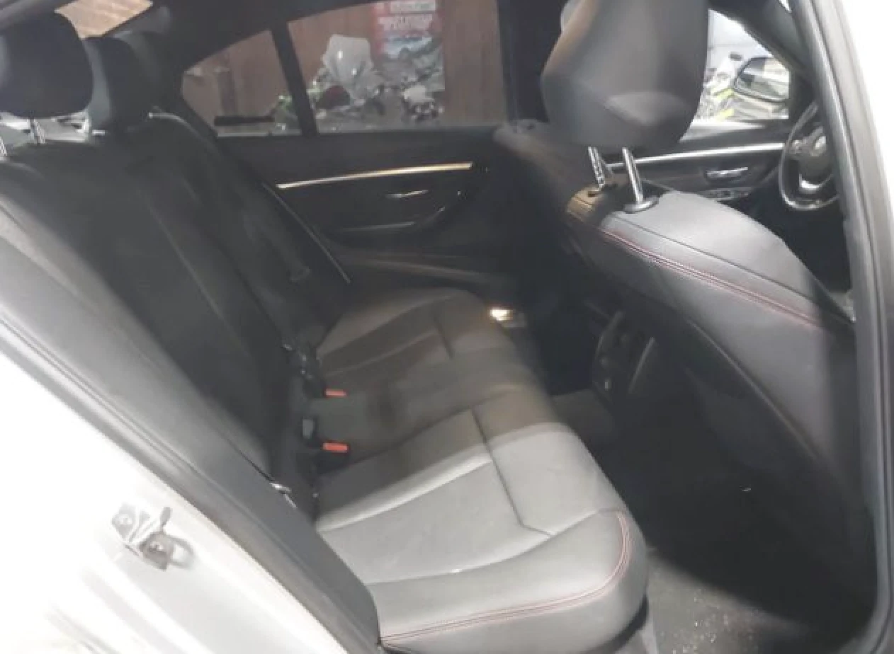 BMW 330 XDRIVE* KEYLESS* ПОДГРЕВ* LED* ШИБИДАХ - изображение 8