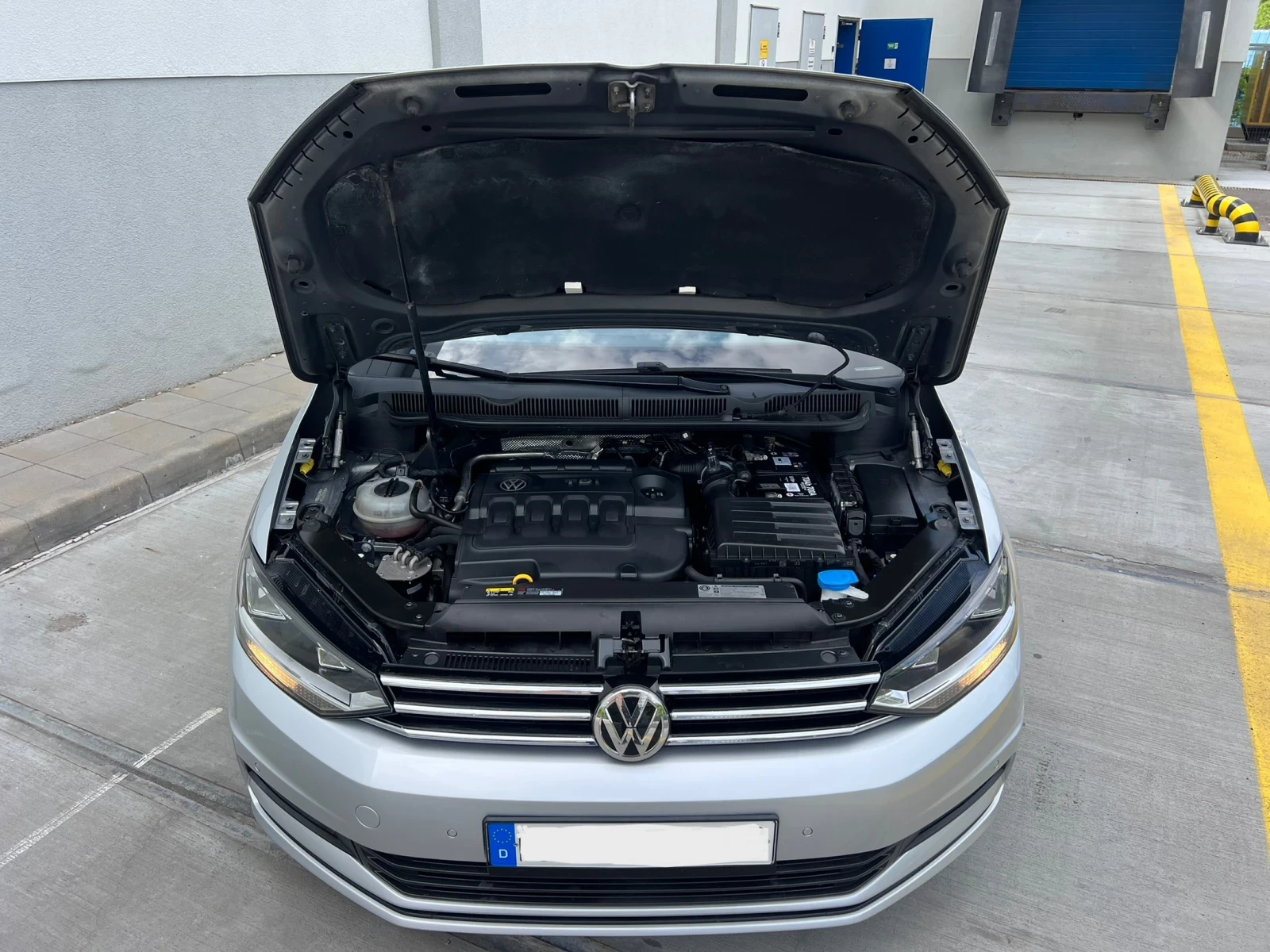 VW Touran * DSG* 7 места* NAVI* Pano* PDC*  - изображение 10