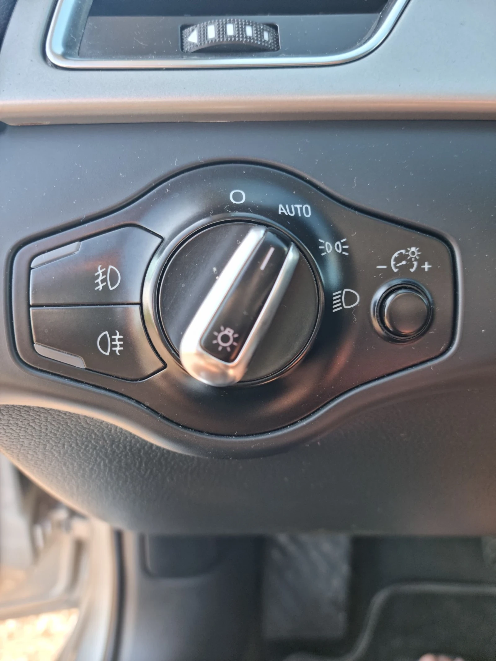Audi A4 2TDi КСЕНОН АВТОМАТИК S-LINE - изображение 10