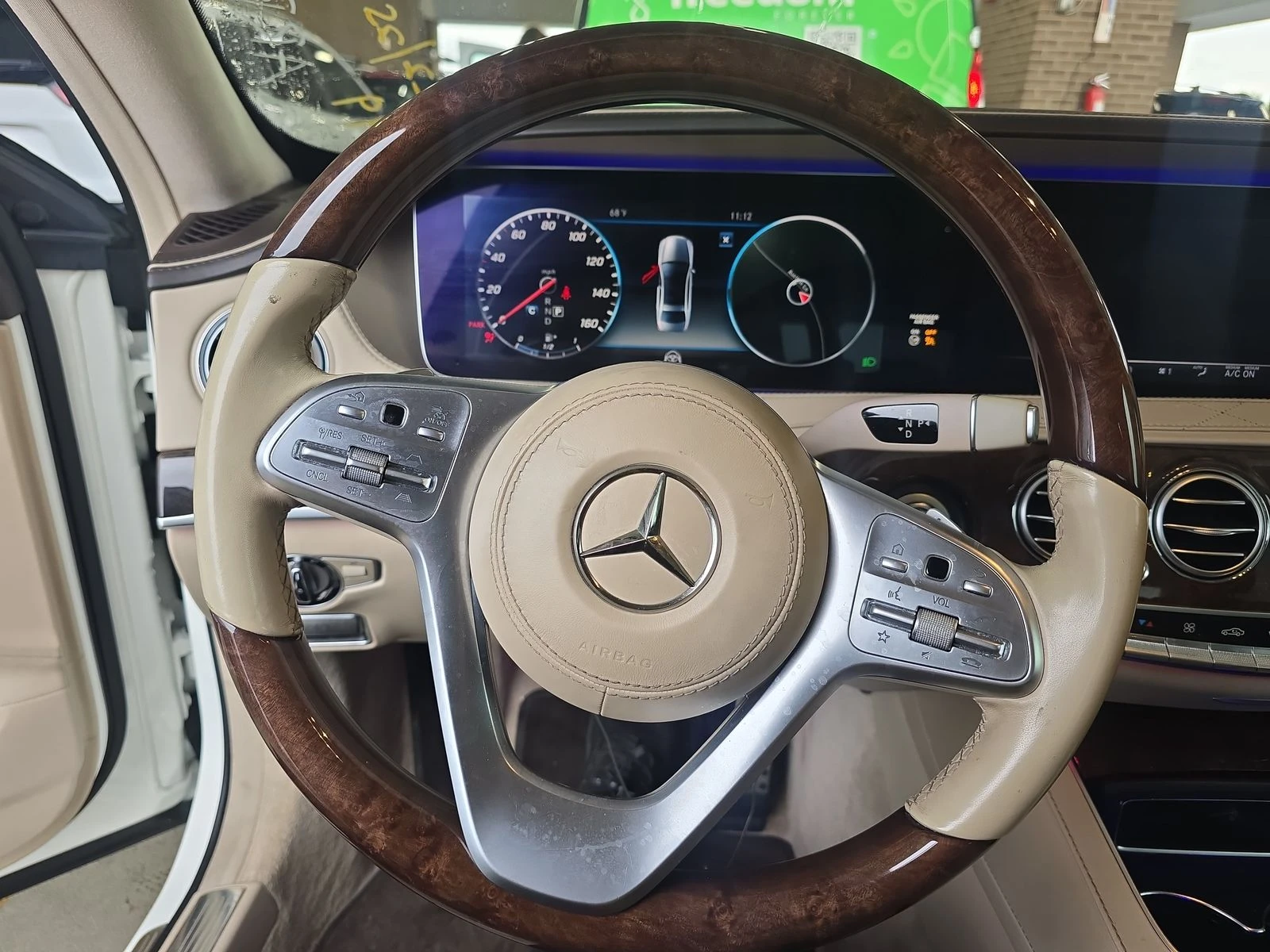 Mercedes-Benz S 560 FACELIFT* BURMASTER* AMG* DISTRO* 360* МАСАЖ* АМБИ - изображение 7