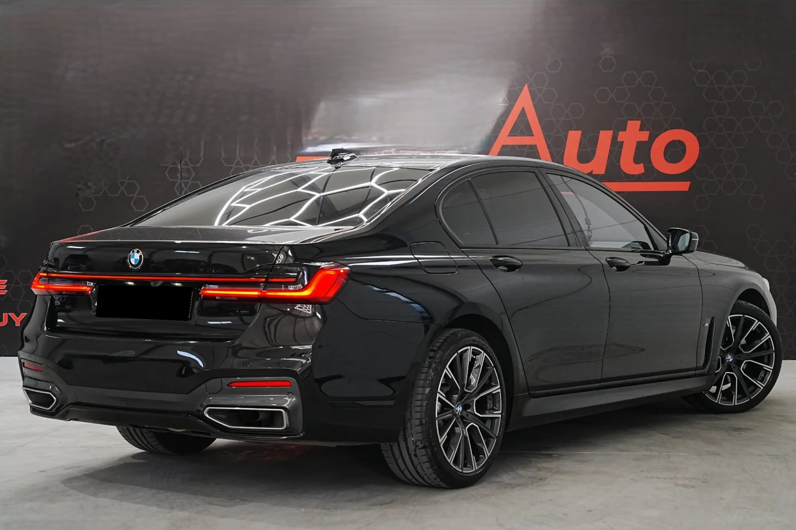 BMW 730 M xDrive - изображение 4