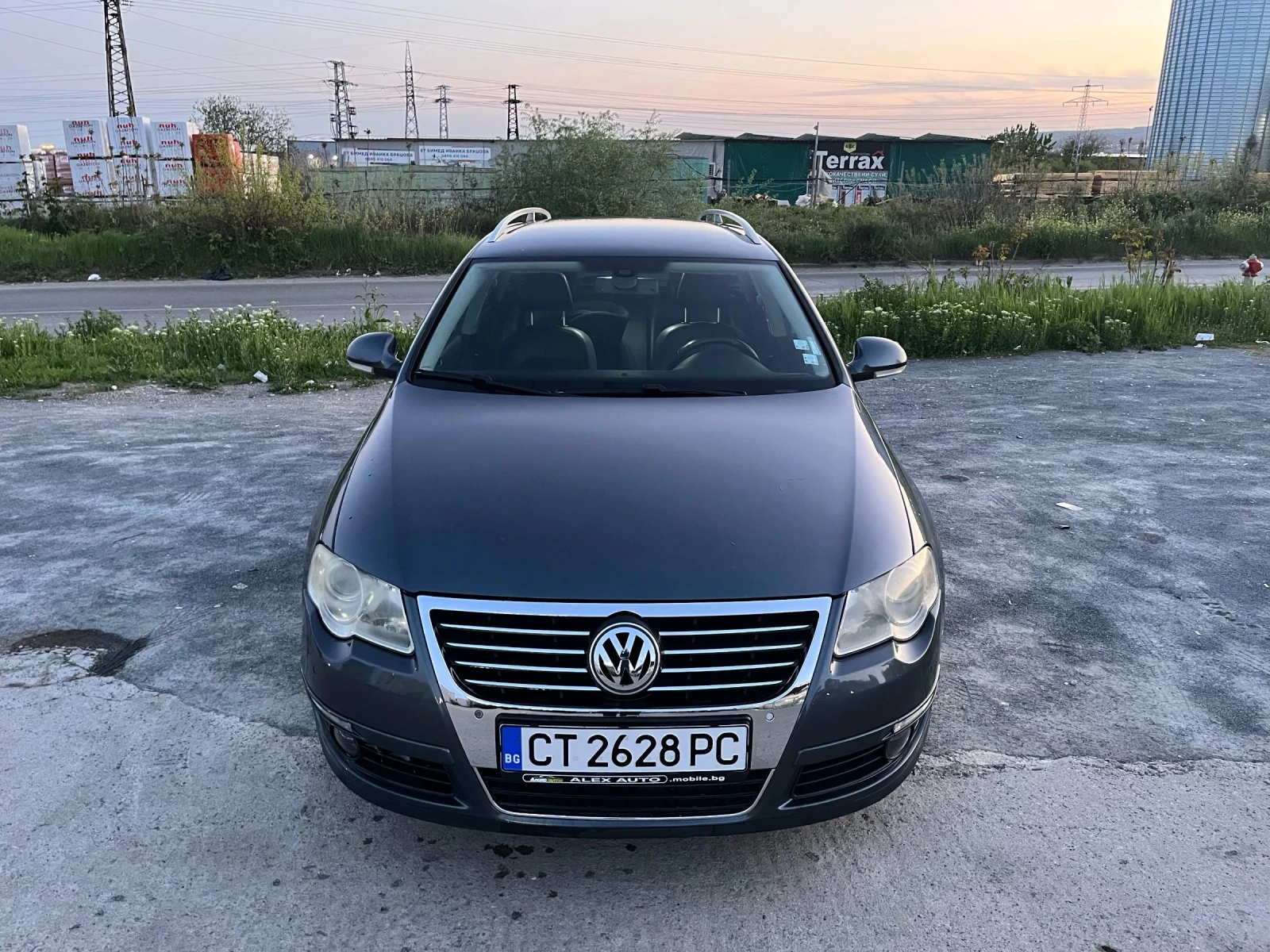 VW Passat 2 TDI 140 - изображение 10