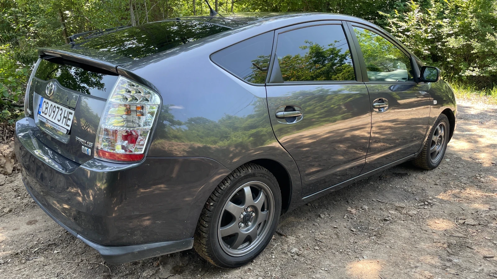 Toyota Prius  - изображение 3