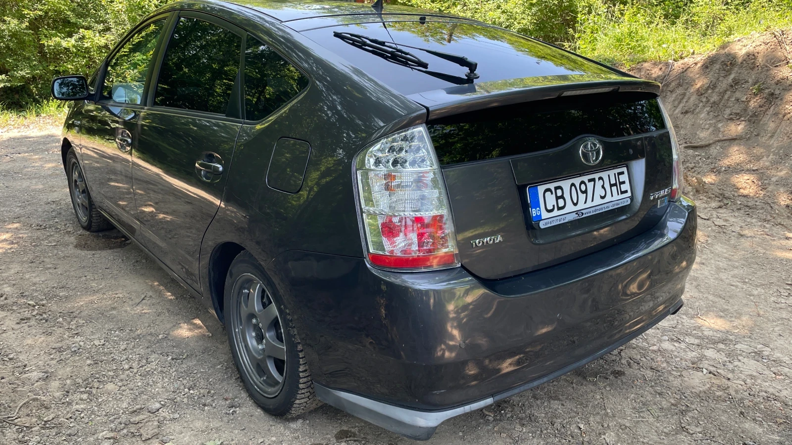 Toyota Prius  - изображение 4