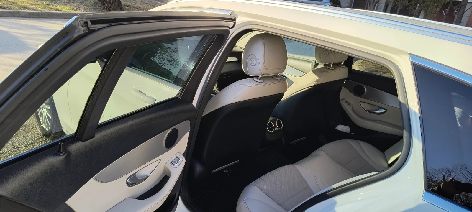 Mercedes-Benz C 180  - изображение 5