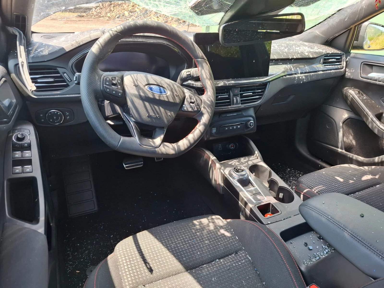 Ford Focus 1.5D ST-LINE AVTOMAT - изображение 9