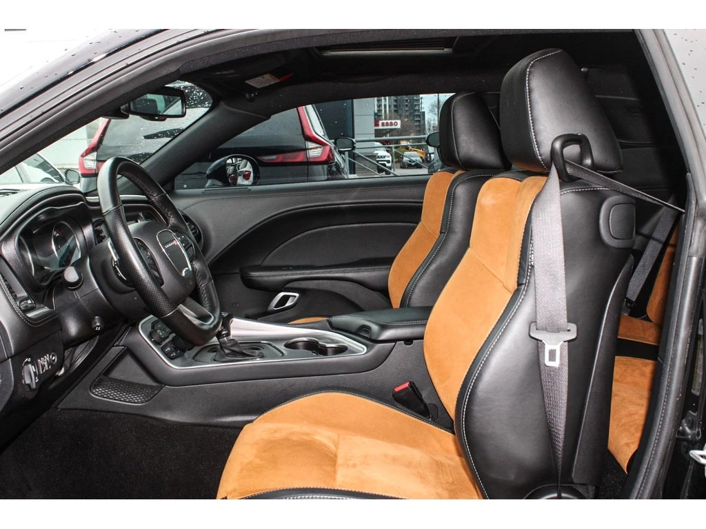 Dodge Challenger RT * * 8ZF * * CARFAX * * АВТО КРЕДИТ * *  - изображение 7