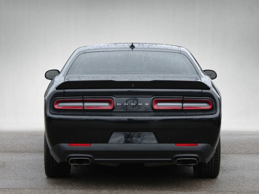 Dodge Challenger RT * * 8ZF * * CARFAX * * АВТО КРЕДИТ * *  - изображение 5