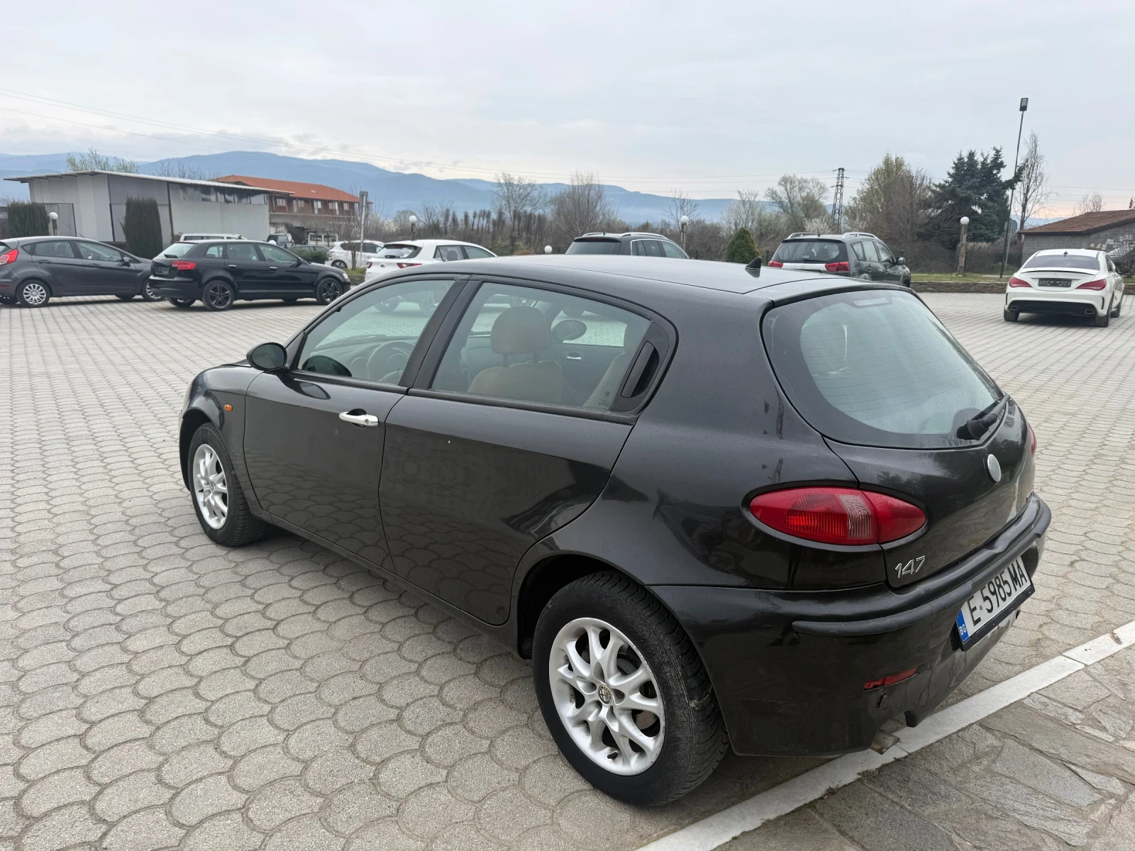 Alfa Romeo 147, снимка 7 - Автомобили и джипове - 54037265