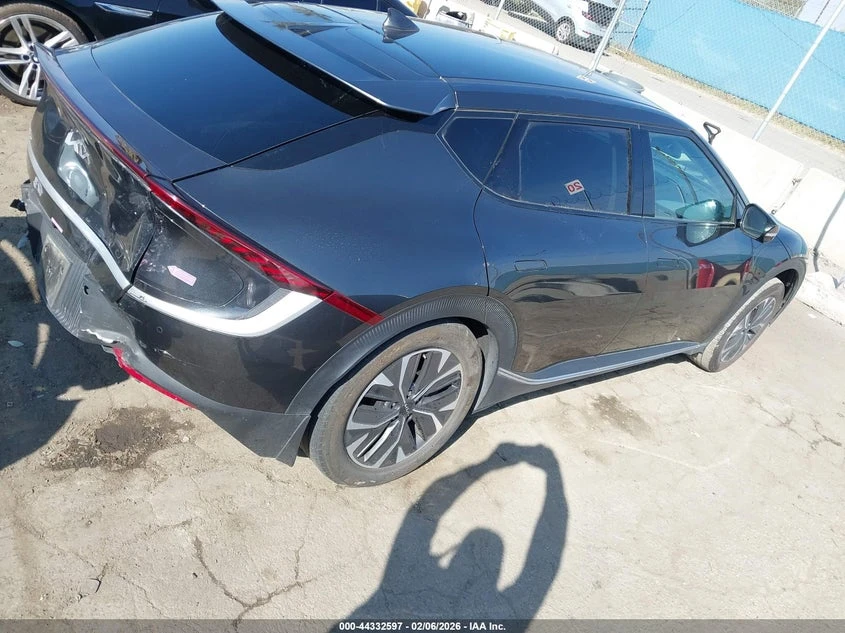 Kia EV6 Light RWD, снимка 4 - Автомобили и джипове - 54324139