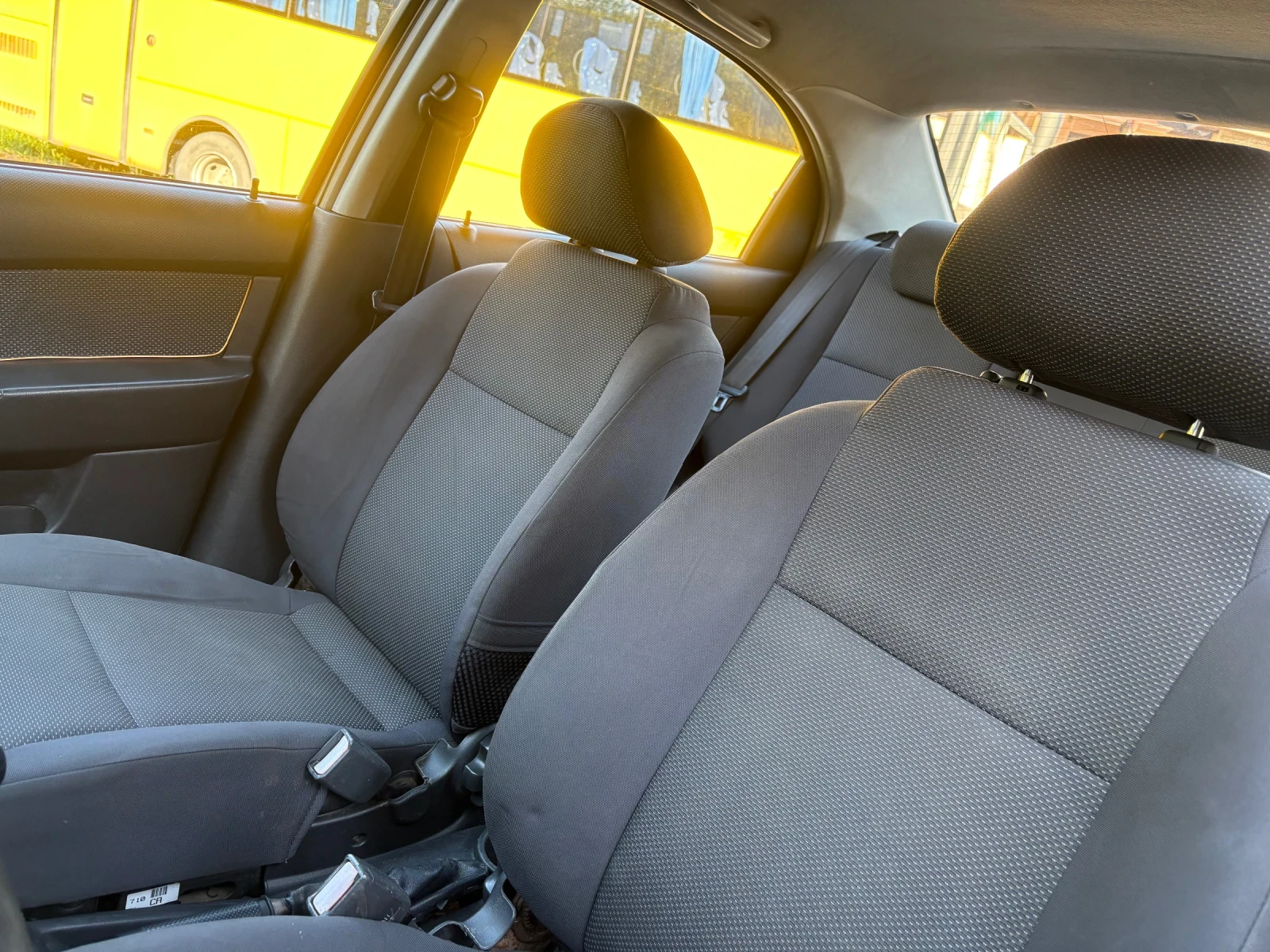Chevrolet Aveo МЕТАН, снимка 9 - Автомобили и джипове - 54404112