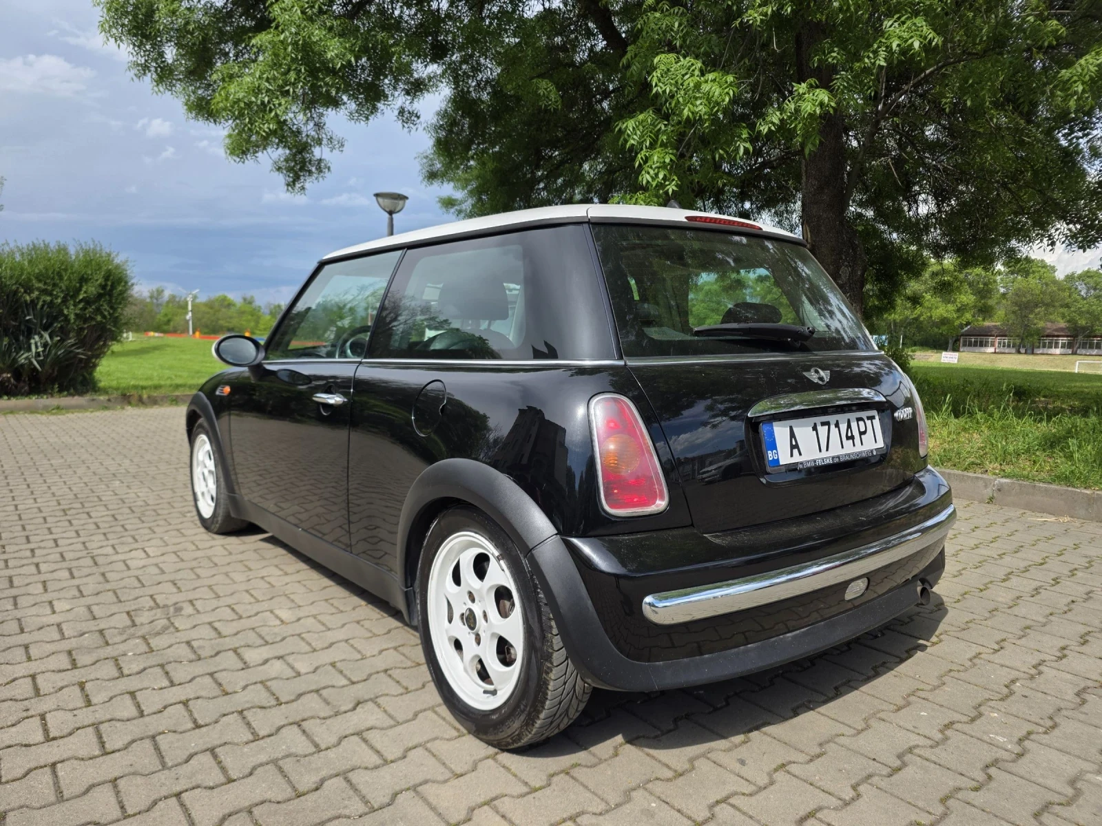 Mini Cooper 1.6.бензин.клима.панорама.кожа, снимка 6 - Автомобили и джипове - 54530087