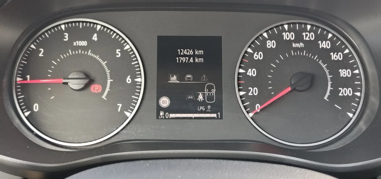 Dacia Jogger 1.0Tce/ 100к.с./ бензин/газ 6+ 1 места, снимка 17 - Автомобили и джипове - 54761038