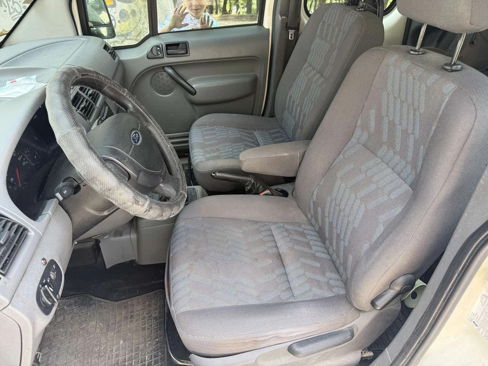 Ford Tourneo Connect, снимка 5 - Автомобили и джипове - 55091790