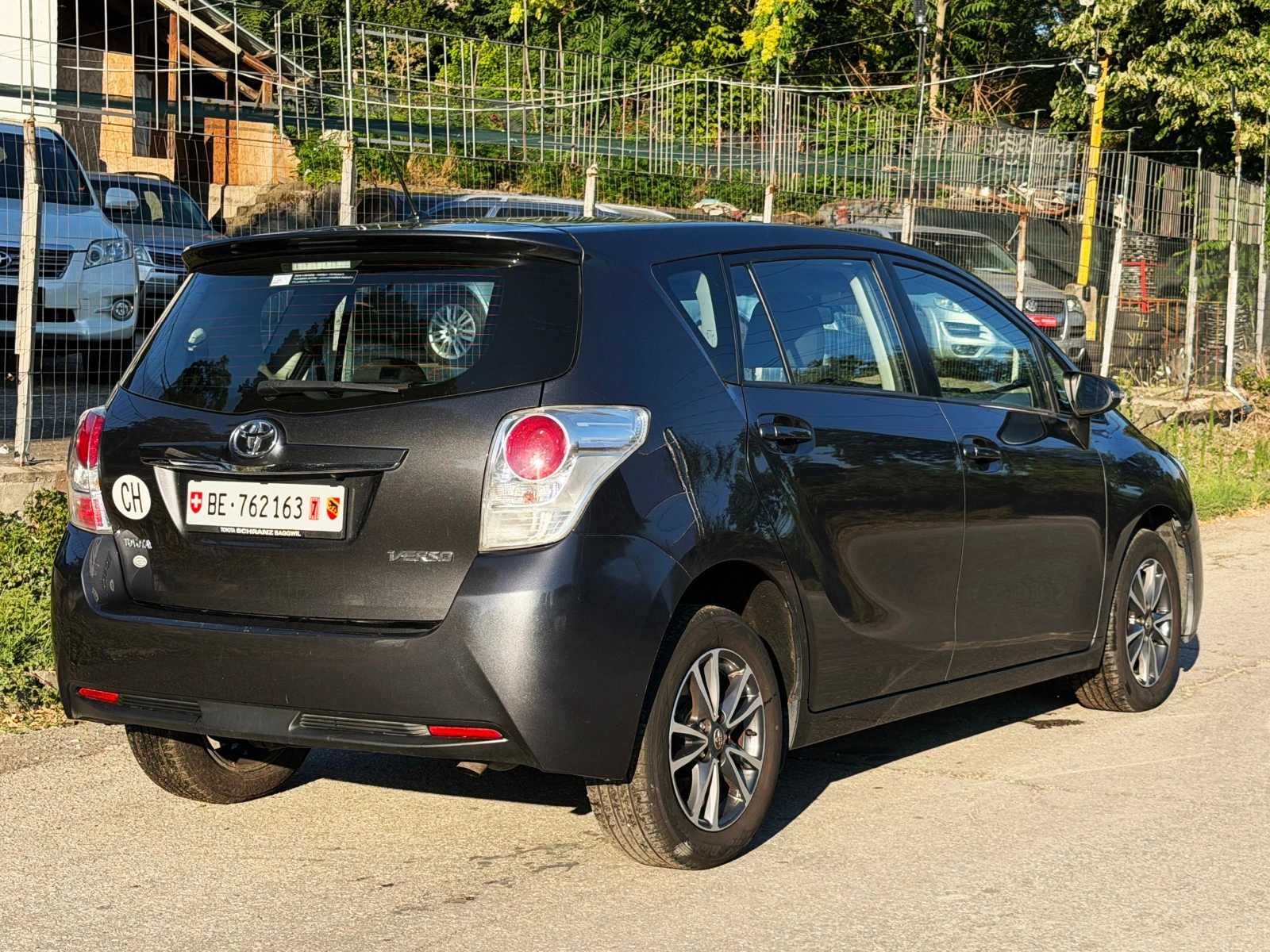 Toyota Verso 1.8!!ШВЕЙЦАРИЯ!!7 МЕСТЕН!!НАВИ!ТОП СЪСТОЯНИЕ, снимка 5 - Автомобили и джипове - 55466750
