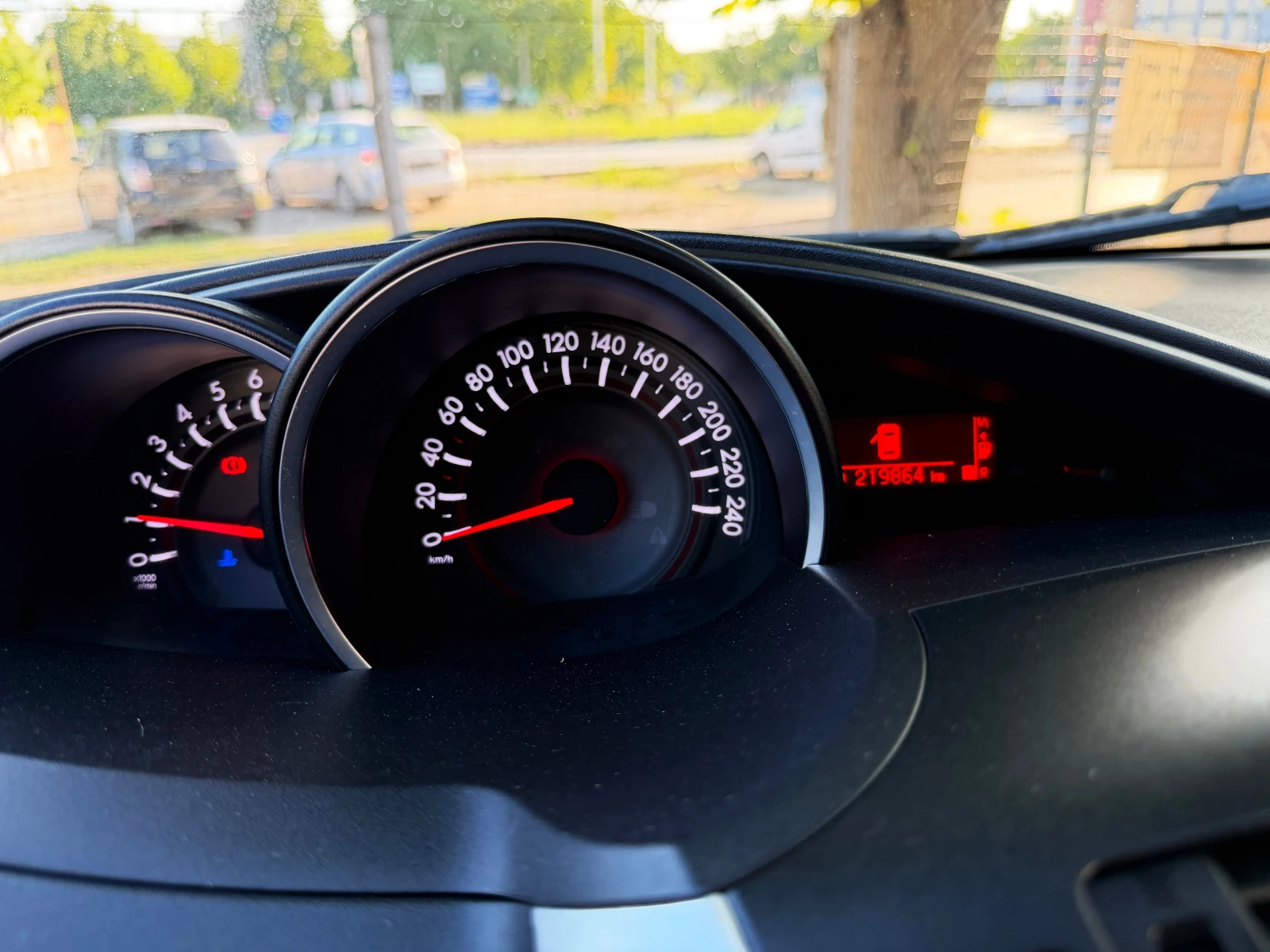 Toyota Verso 1.8!!ШВЕЙЦАРИЯ!!7 МЕСТЕН!!НАВИ!ТОП СЪСТОЯНИЕ, снимка 16 - Автомобили и джипове - 55466750
