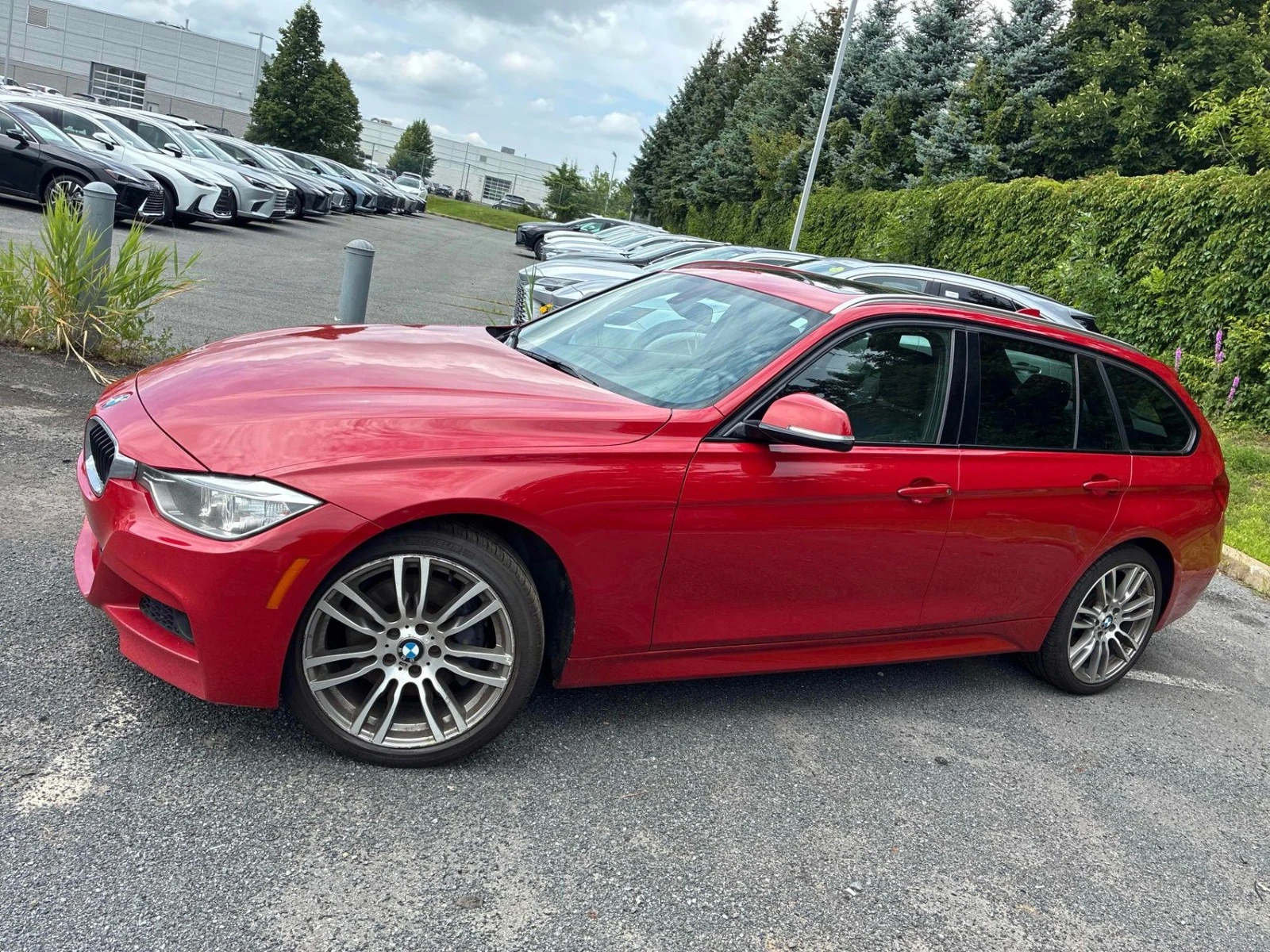 BMW 328 xDrive Автокредит Цена до България, снимка 5 - Автомобили и джипове - 55559557