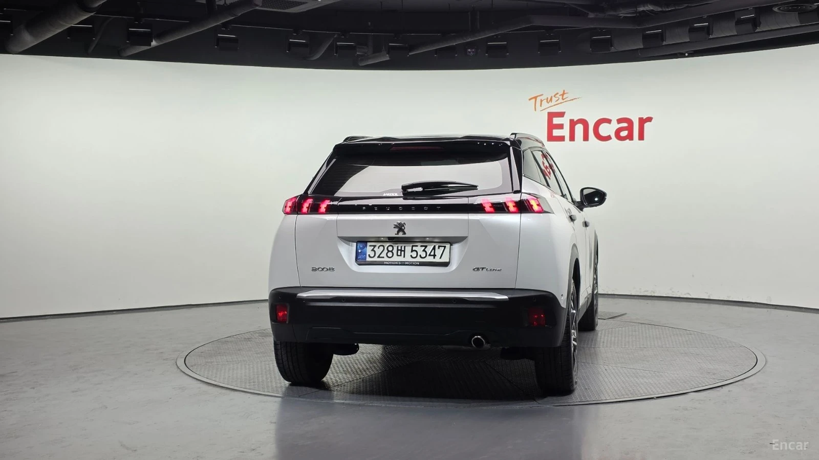 Peugeot 2008 GT LINE* КАМЕРА* ПОДГРЕВ* ПАНОРАМА, снимка 4 - Автомобили и джипове - 55615369