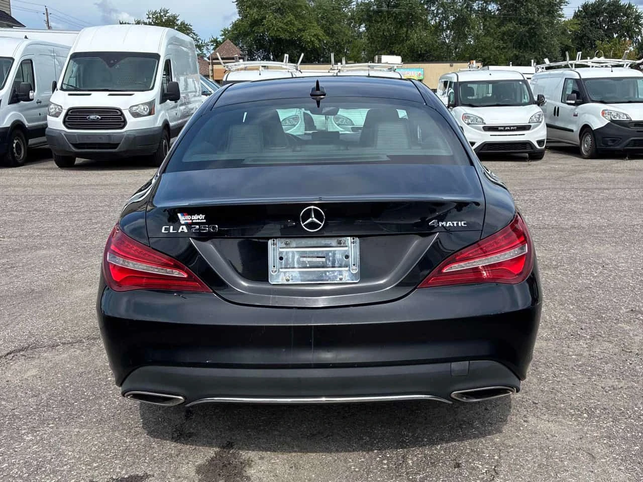 Mercedes-Benz CLA 250 * CARFAX * ОПЦИЯ ЗА ФИНАНСИРАНЕ, снимка 4 - Автомобили и джипове - 55645448