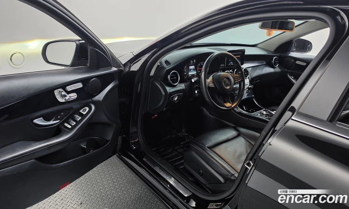 Mercedes-Benz C 200 C200 d, снимка 10 - Автомобили и джипове - 56117301