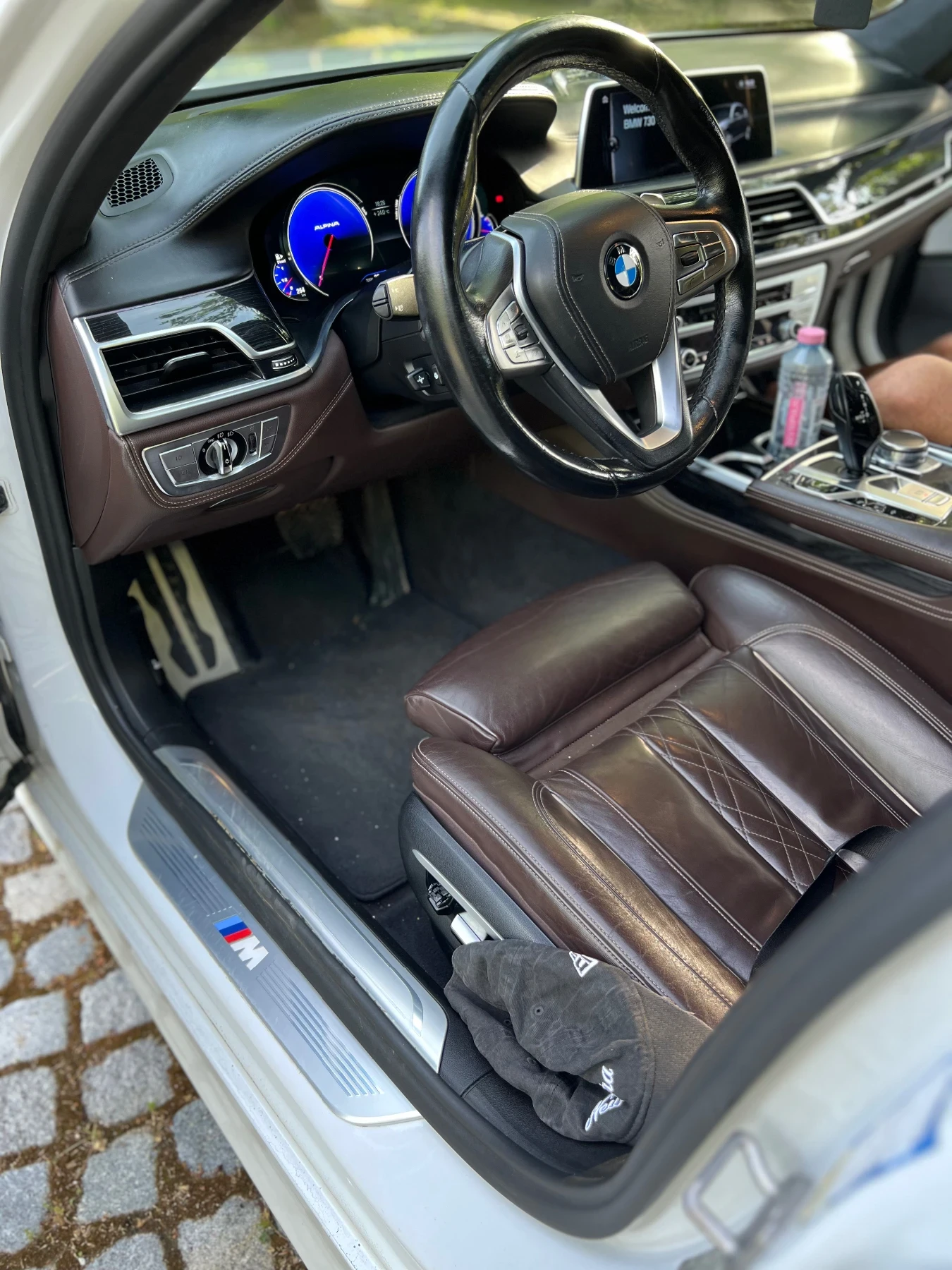 BMW 730 Adaptive Led, Gesture Control, Massage, Vacuum, снимка 3 - Автомобили и джипове - 56318874