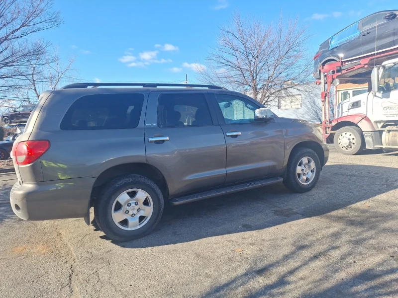 Toyota Sequoia 5.7, снимка 3 - Автомобили и джипове - 53130772