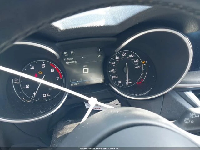 Alfa Romeo Stelvio Ti Sport Q4* PANORAMA* MEMORY* KEYLESS* ПОДГРЕВ* , снимка 12 - Автомобили и джипове - 54002395