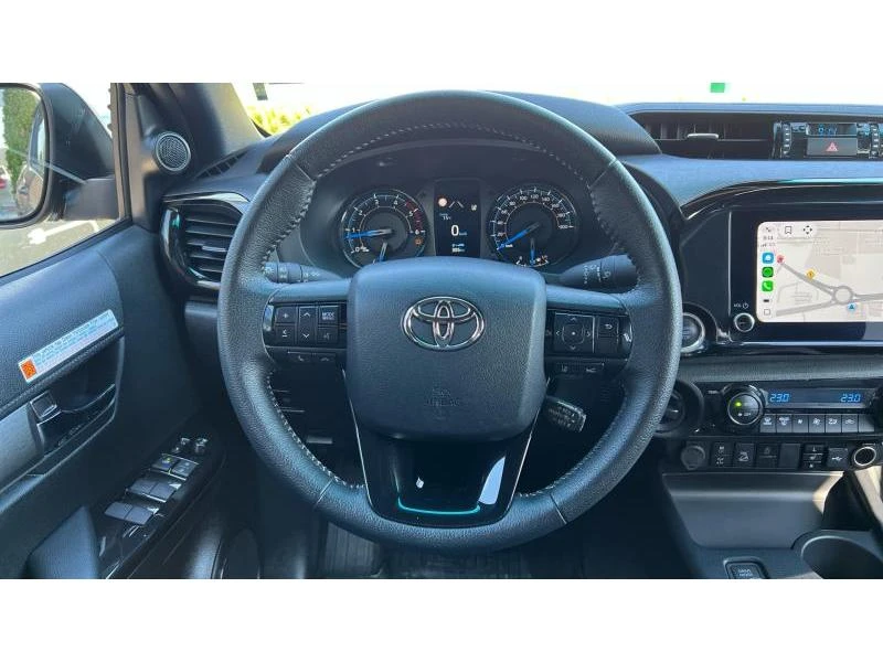 Toyota Hilux 2.8D Invincible, снимка 12 - Автомобили и джипове - 54352888