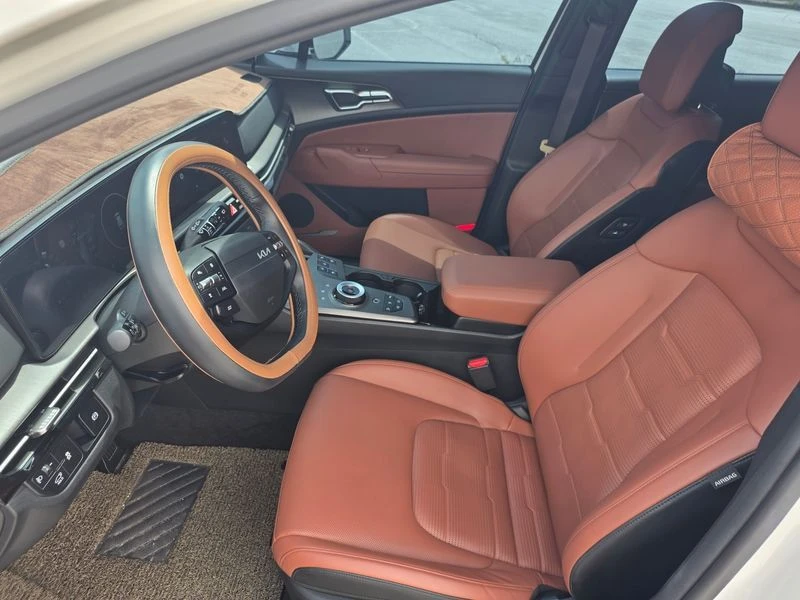 Kia Sportage 1.6 Automatic Signature !!, Най високо ниво на обо, снимка 16 - Автомобили и джипове - 55738180