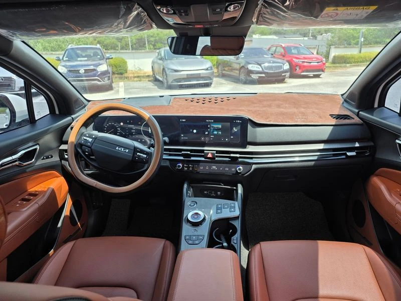 Kia Sportage 1.6 Automatic Signature !!, Най високо ниво на обо, снимка 9 - Автомобили и джипове - 55738180