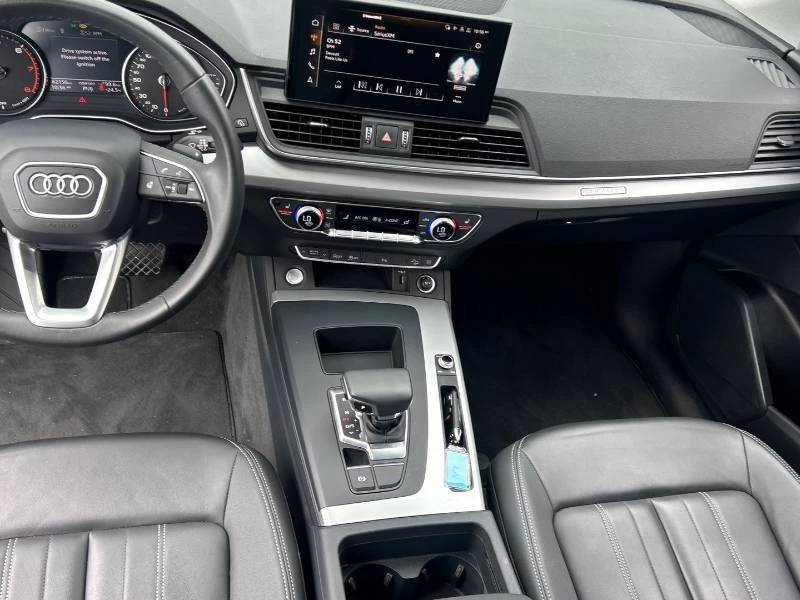 Audi Q5 * Komfort * ДИСТРОНИК * CARFAX * ПАМЕТ, снимка 11 - Автомобили и джипове - 55912648