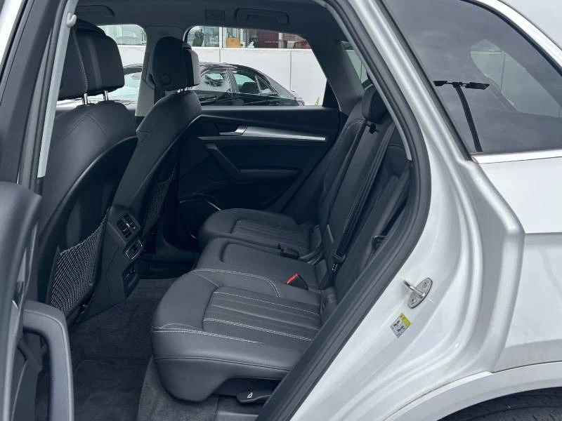 Audi Q5 * Komfort * ДИСТРОНИК * CARFAX * ПАМЕТ, снимка 16 - Автомобили и джипове - 55912648
