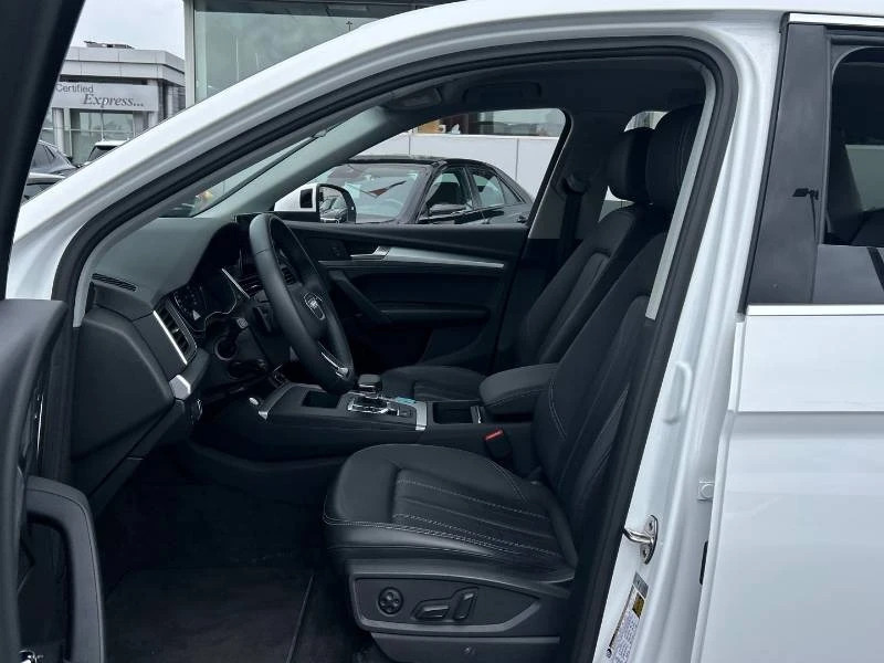 Audi Q5 * Komfort * ДИСТРОНИК * CARFAX * ПАМЕТ, снимка 9 - Автомобили и джипове - 55912648