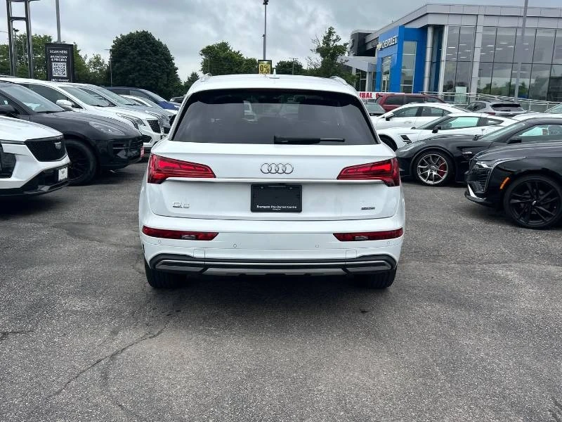 Audi Q5 * Komfort * ДИСТРОНИК * CARFAX * ПАМЕТ, снимка 6 - Автомобили и джипове - 55912648
