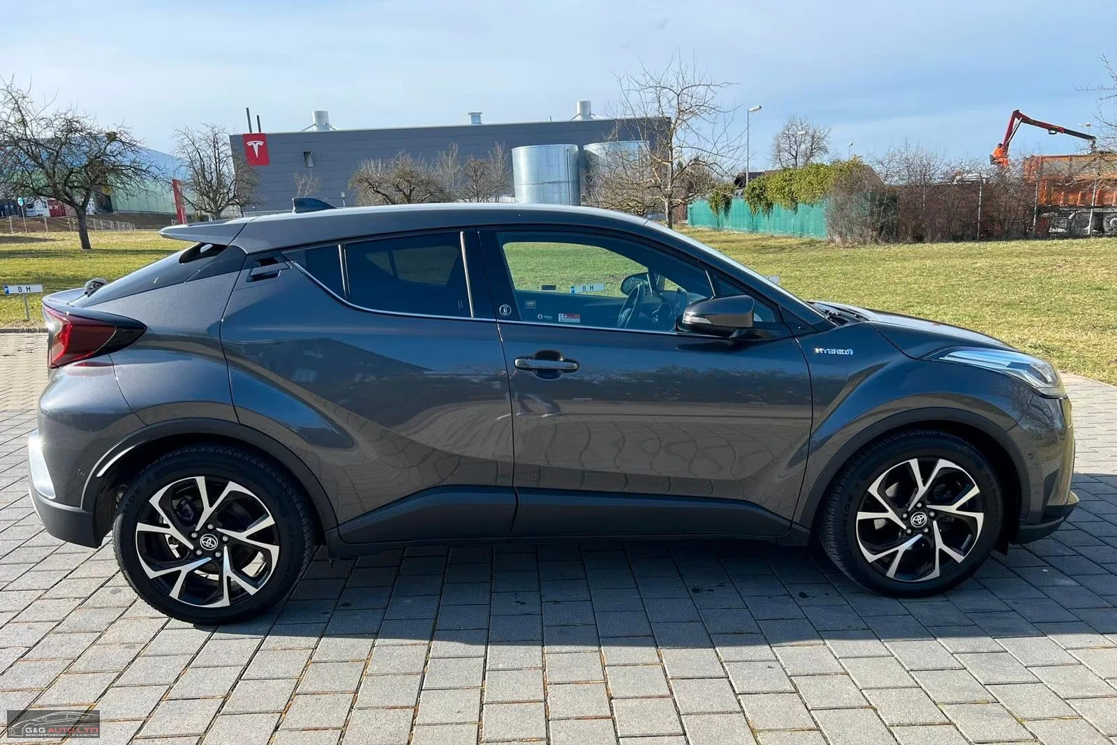 Toyota C-HR 2.0/HYBRID/152HP/NAVI/LED/CAM/KLESS/L.ASSIST/354f - изображение 6