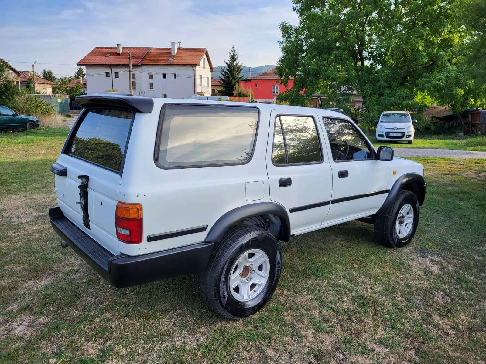 Toyota Hilux 3.0 - изображение 4