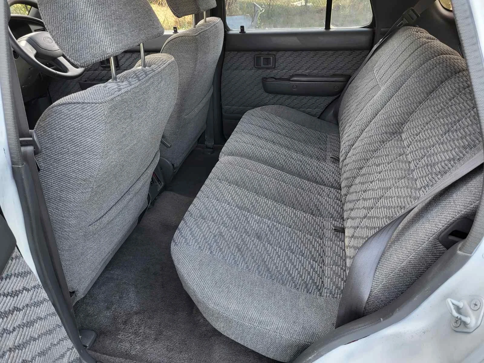 Toyota Hilux 3.0 - изображение 10