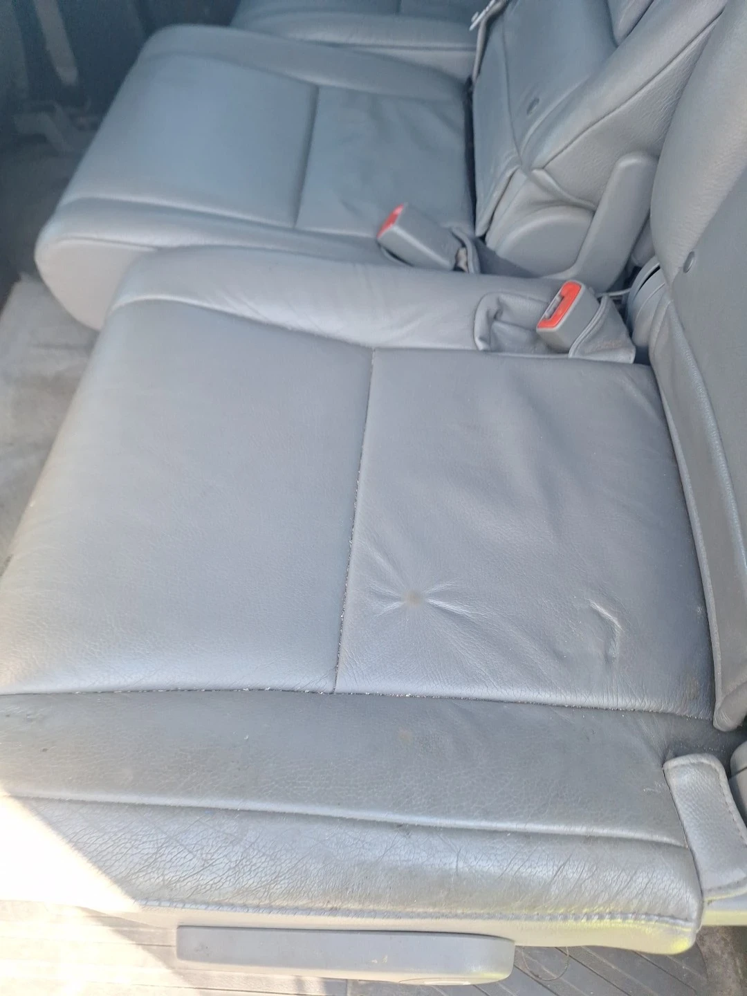 Toyota Sequoia 5.7 - изображение 8