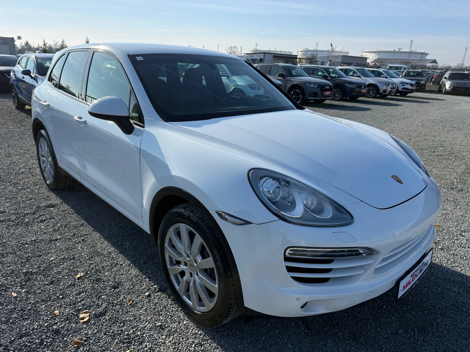 Porsche Cayenne (KATO НОВА) - изображение 3