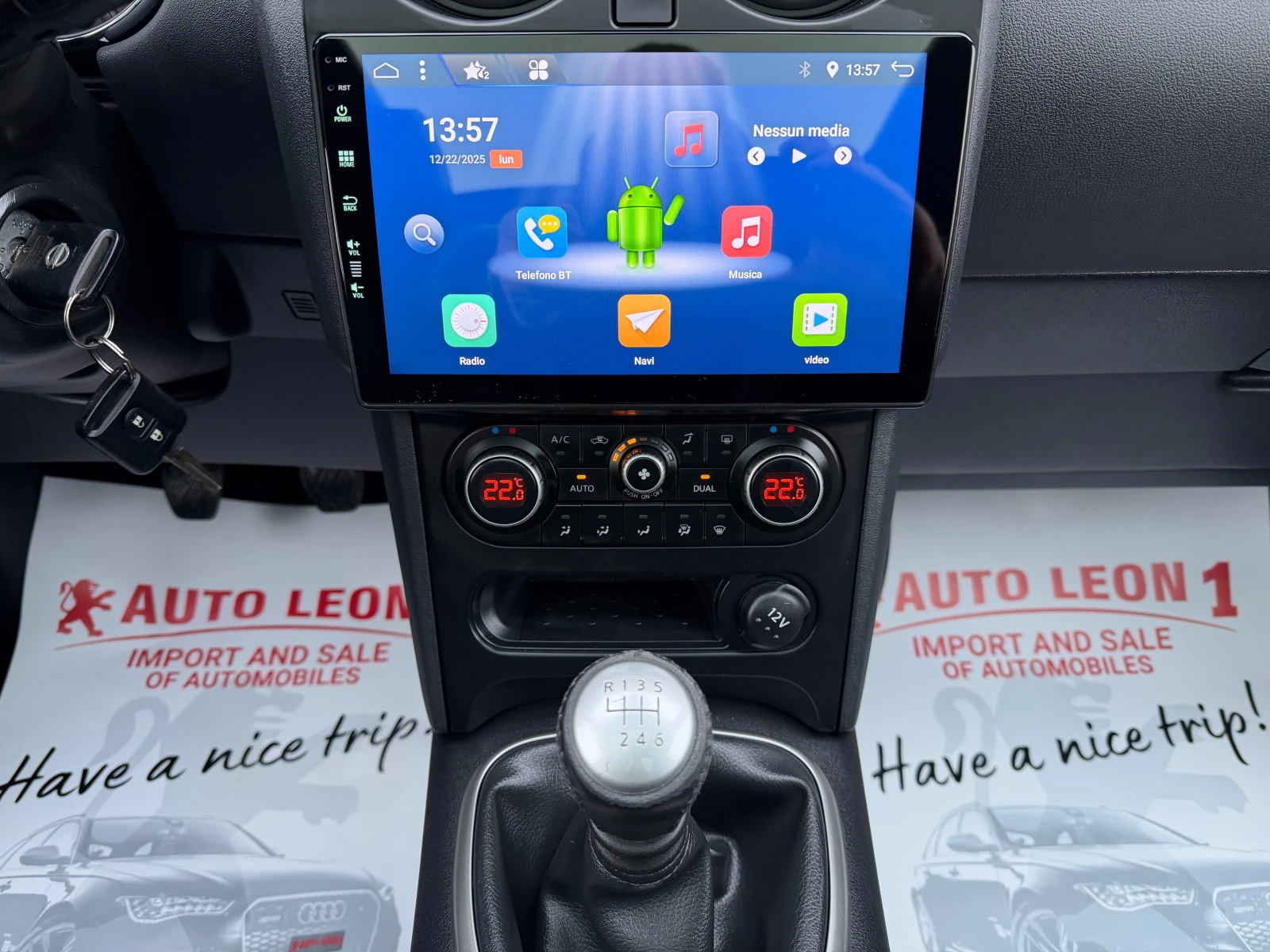 Nissan Qashqai 1.5DCI  TOP NOVA NAVI - изображение 10