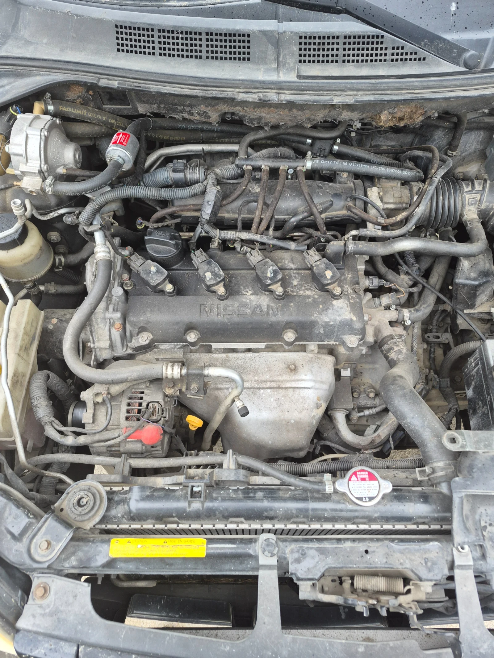 Nissan X-trail 2.0, снимка 9 - Автомобили и джипове - 54892925