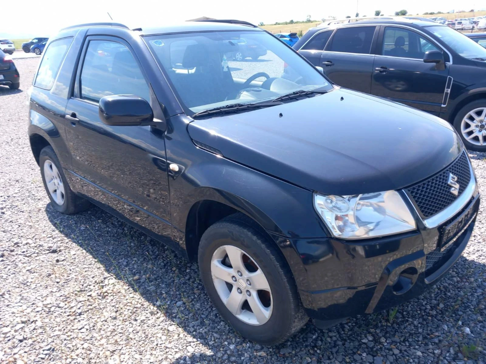 Suzuki Grand vitara 1.6 4х4 Газ/Бензин, снимка 3 - Автомобили и джипове - 54909146