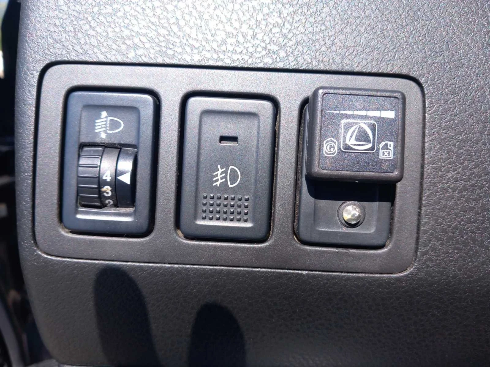 Suzuki Grand vitara 1.6 4х4 Газ/Бензин, снимка 9 - Автомобили и джипове - 54909146