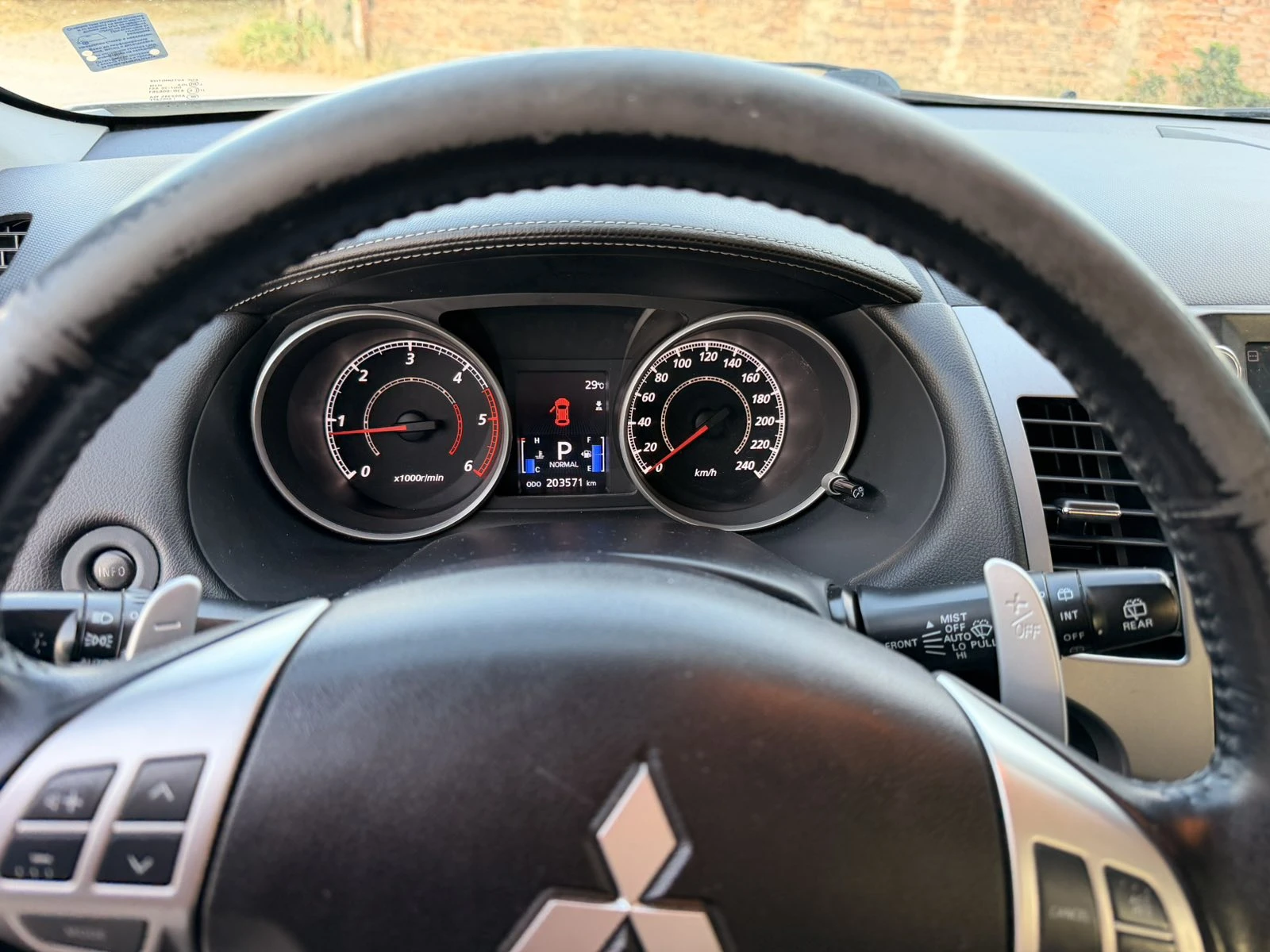Mitsubishi Outlander 2.2 , снимка 9 - Автомобили и джипове - 55013309