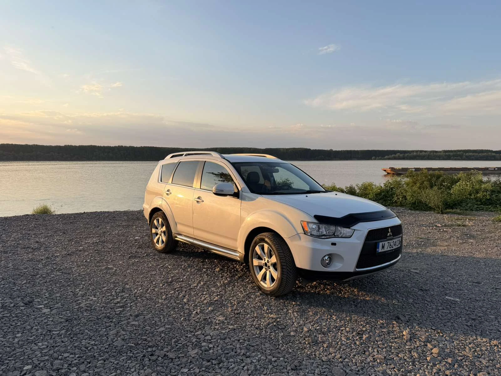 Mitsubishi Outlander 2.2 , снимка 3 - Автомобили и джипове - 55013309